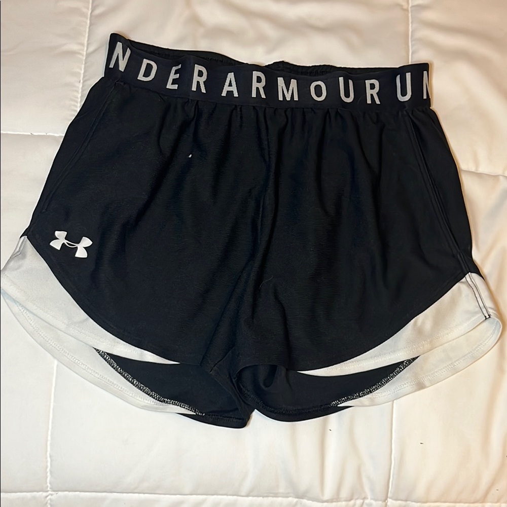 Under Armour Black and White Athletic Shorts with Elastic Waistband